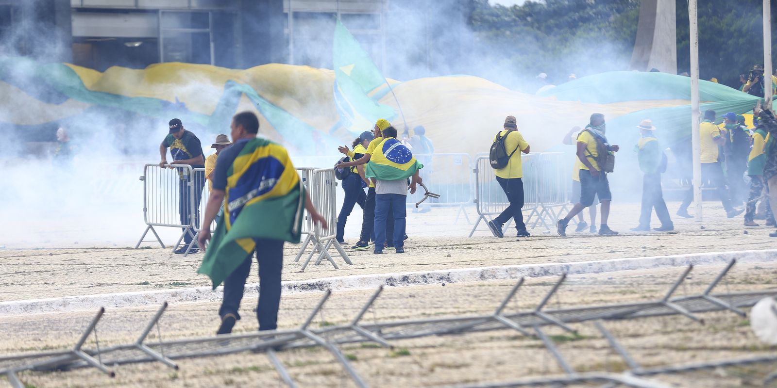 maioria-do-stf-vota-pela-condenacao-de-cinco-reus-pelo-8-de-janeiro