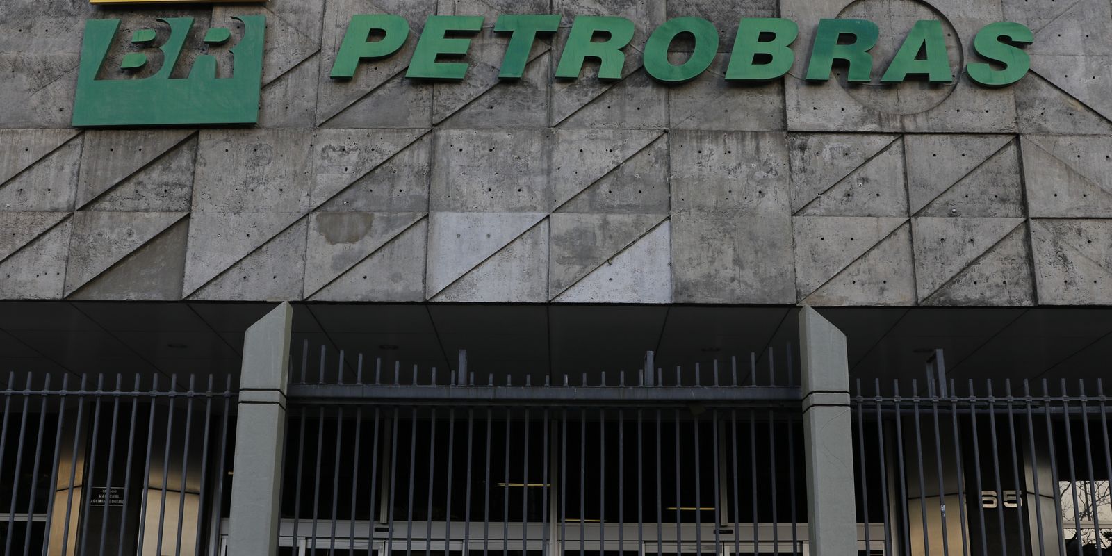 diretor-da-petrobras-aponta-volatilidade-no-mercado-de-combustiveis