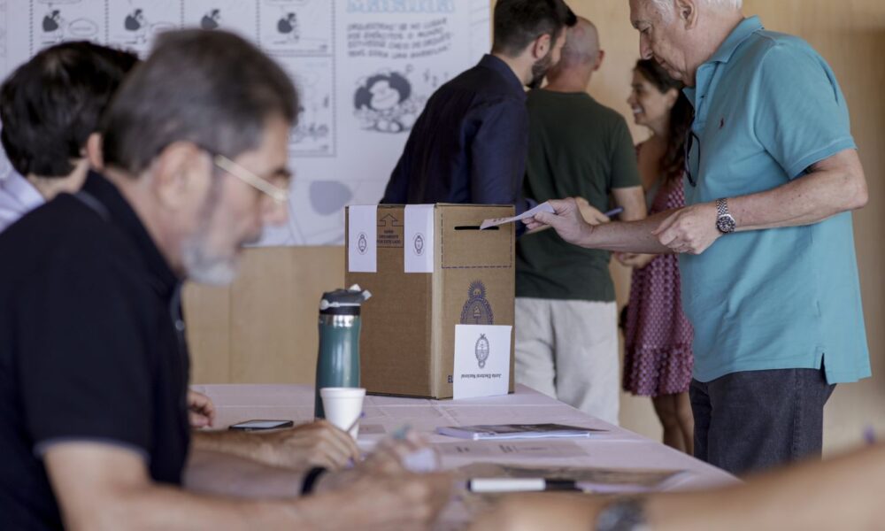 eleitores-argentinos-no-brasil-votam-por-defesa-da-democracia