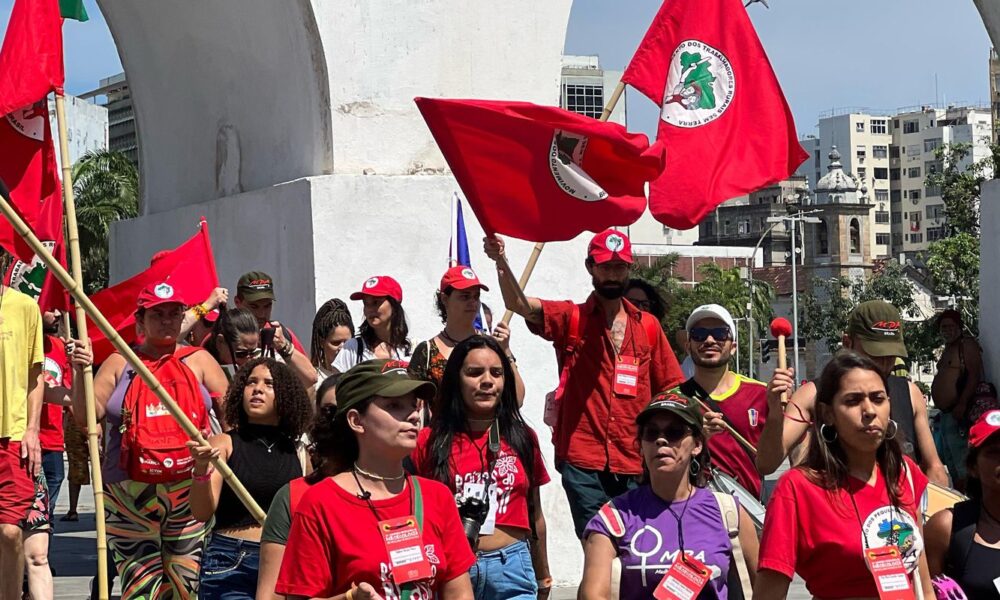 mst-realiza-no-rio-marcha-contra-projeto-que-trata-de-agrotoxicos