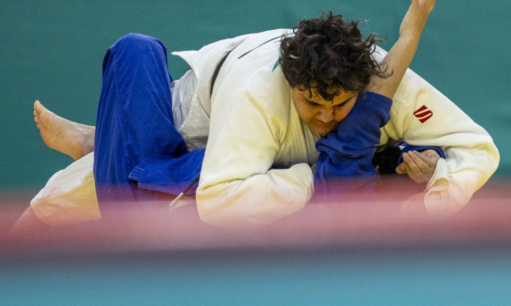 judo-paralimpico:-rebeca-silva-conquista-ouro-no-grand-prix-de-toquio