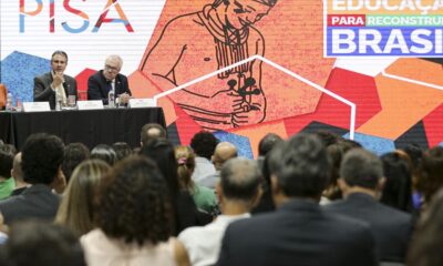 pisa:-menos-de-50%-dos-alunos-sabem-o-basico-em-matematica-e-ciencias