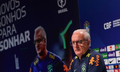 selecao-inspira-o-mundo-e-precisa-voltar-a-vencer,-diz-dorival-junior