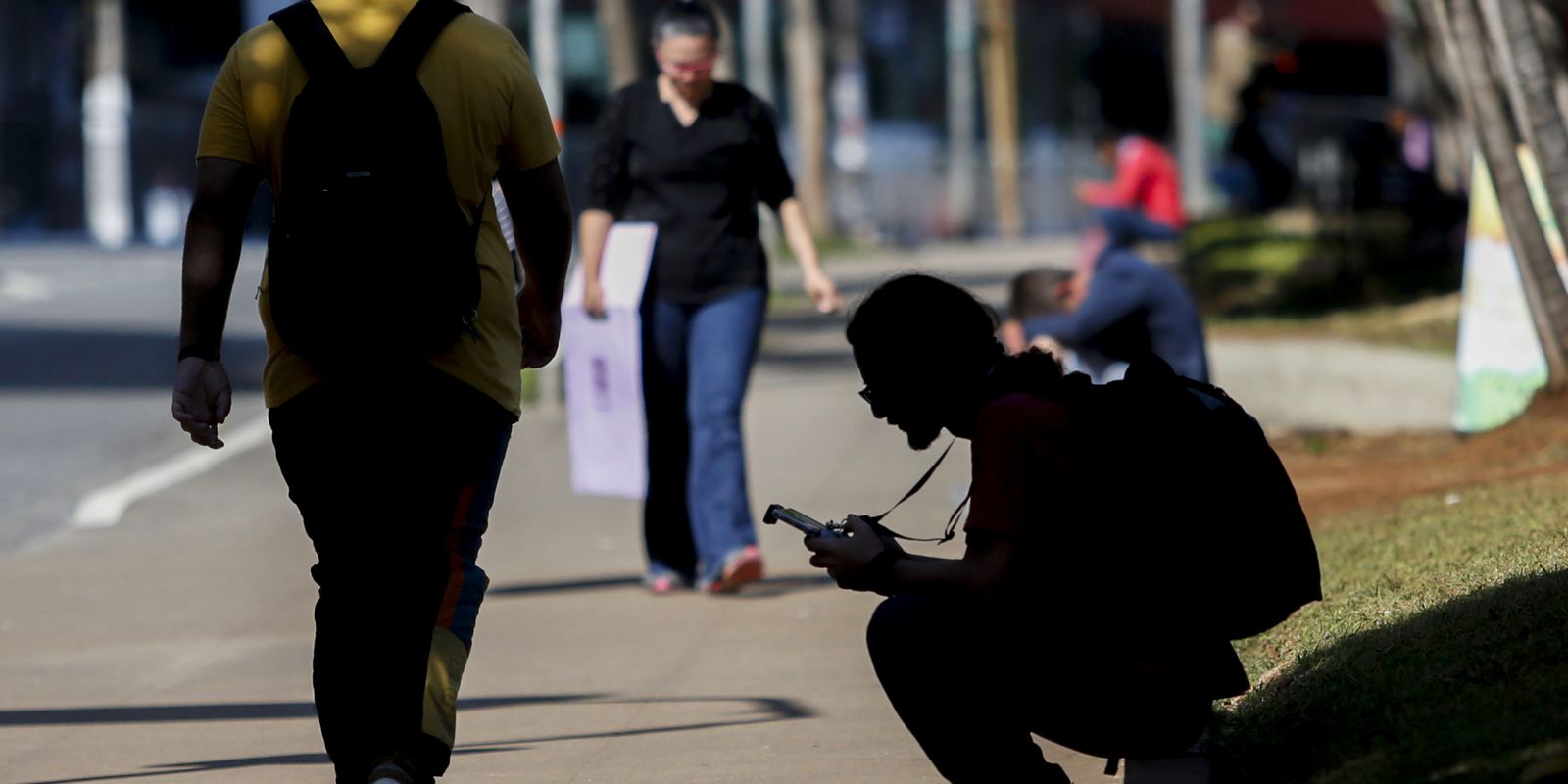 um-em-cinco-jovens-brasileiros-de-15-a-29-anos-nao-estuda-nem-trabalha