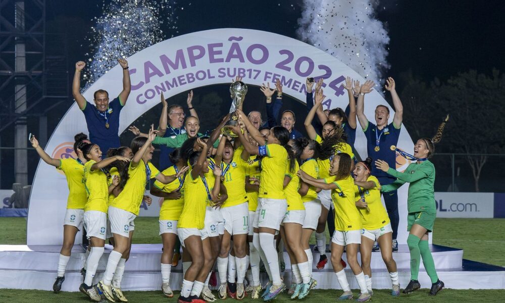 selecao-feminina-goleia-paraguai-e-fatura-penta-em-sul-americano-sub17