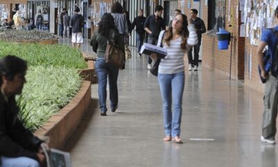 professores-da-unb-aprovam-greve-a-partir-de-15-de-abril