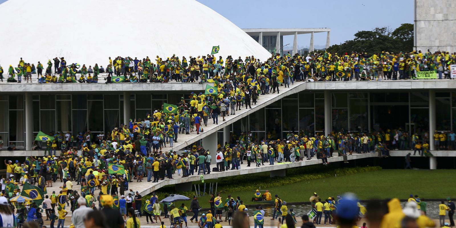 extrema-direita-usa-comite-dos-eua-para-distorcer-realidade-brasileira