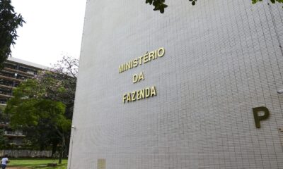 fazenda-aumenta-para-2,5%-estimativa-de-crescimento-do-pib-em-2024