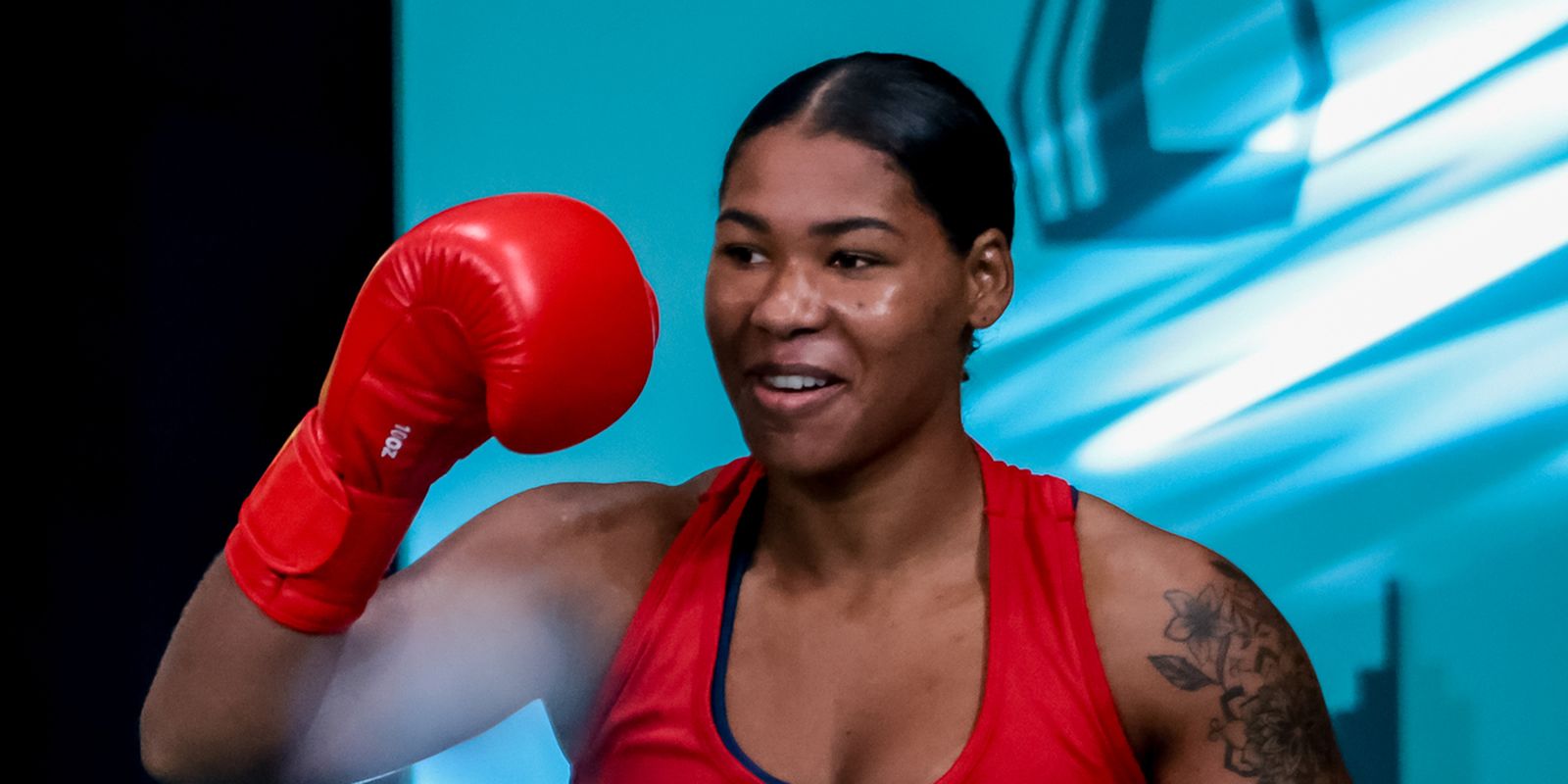 viviane-pereira-vence-luta-de-estreia-no-ultimo-pre-olimpico-de-boxe