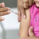 nao-e-so-gotinha:-entenda-como-funciona-a-vacinacao-contra-a-polio