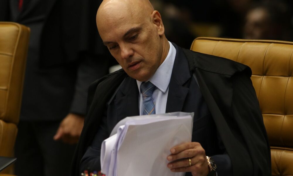 moraes-arquiva-inquerito-sobre-campanha-contra-pl-das-fake-news