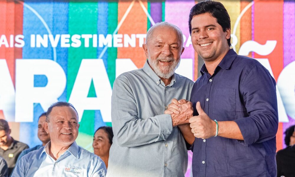 lula-renova-concessao-de-porto-e-lanca-obras-do-luz-para-todos