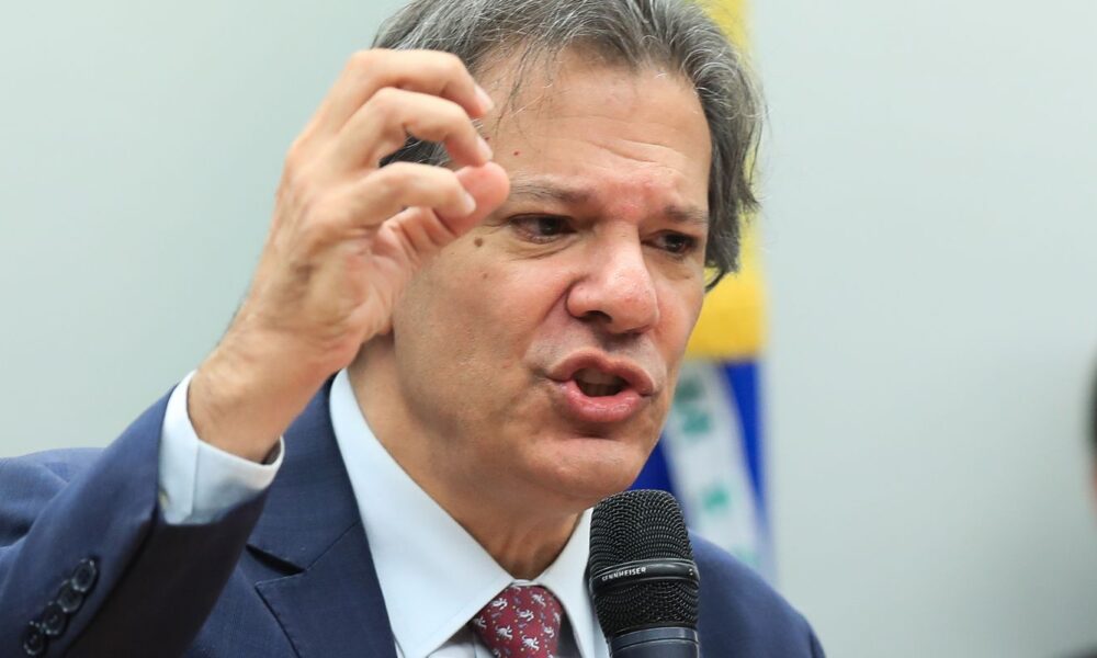 haddad-nega-possibilidade-de-baixar-iof-cambial-para-segurar-dolar