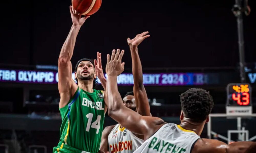 brasil-perde-para-camaroes,-mas-avanca-no-pre-olimpico-de-basquete