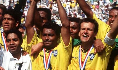 ha-30-anos-selecao-brasileira-pos-fim-a-longo-jejum-ao-faturar-o-tetra