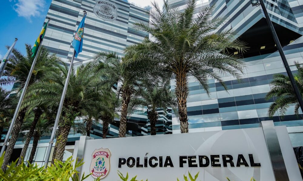 policia-federal-faz-operacao-contra-contrabando-de-botox