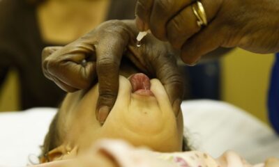 polio:-oms-vacinara-600-mil-criancas-com-menos-de-8-anos-em-gaza