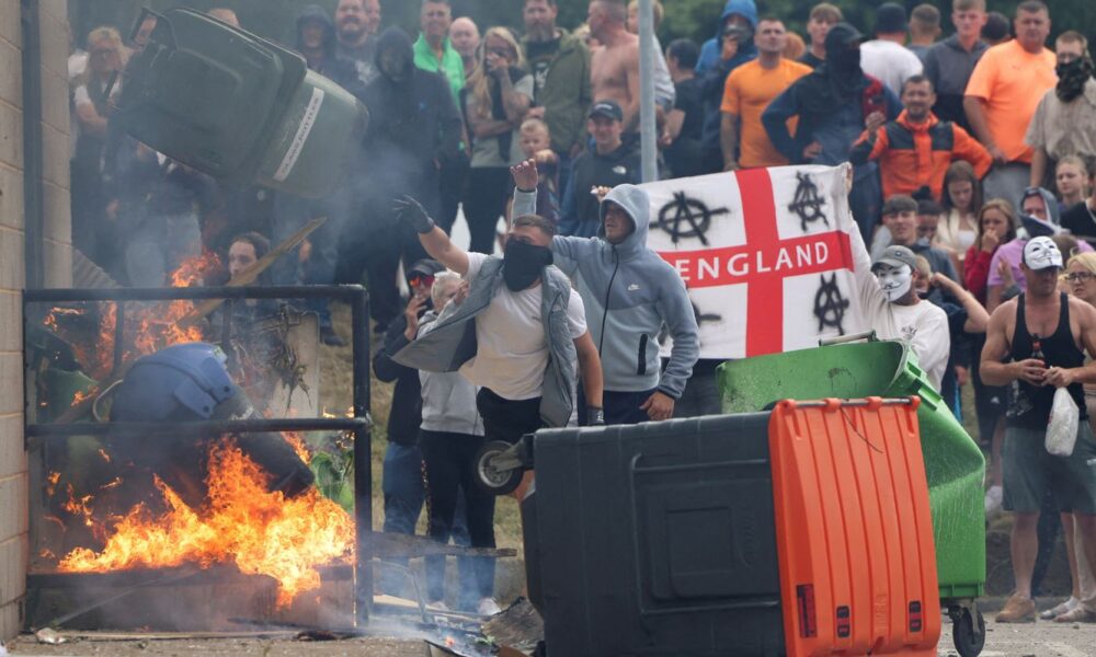 onu:-comite-pede-que-reino-unido-reduza-discurso-de-odio-apos-tumultos