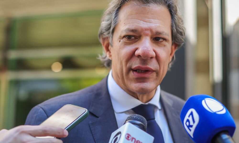 arrecadacao-recorde-vem-de-recomposicao-da-base-fiscal,-diz-haddad