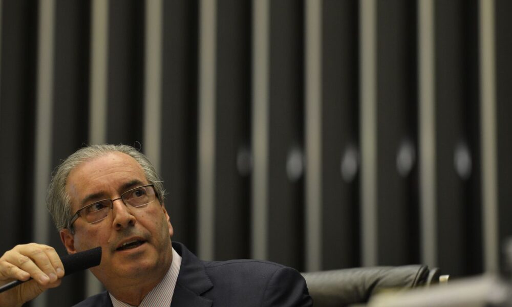 mendes-decide-que-cabe-ao-stf-julgar-processo-contra-eduardo-cunha