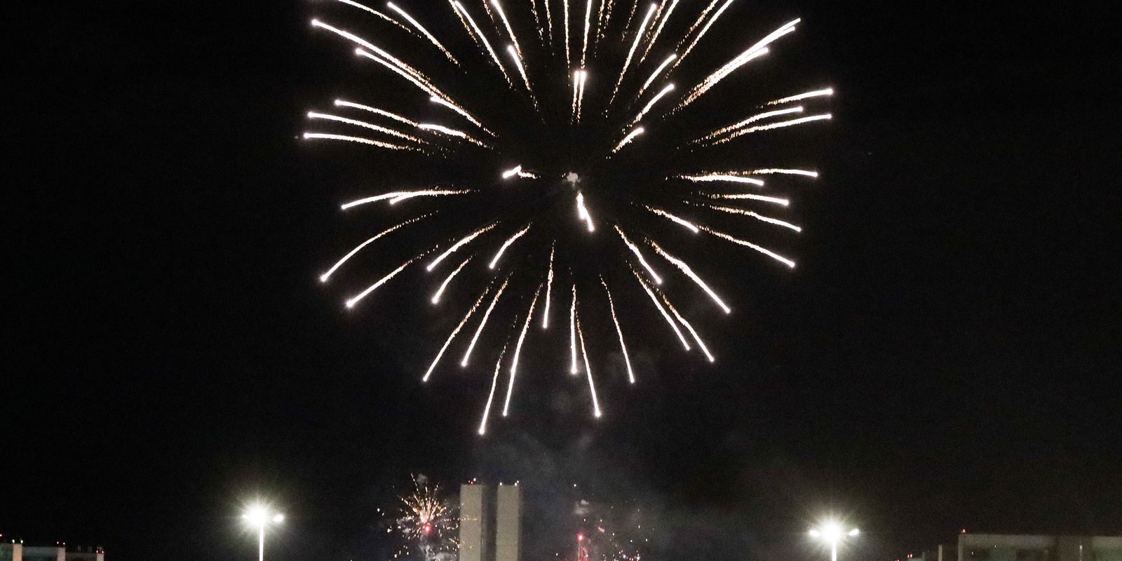 medicos-alertam-para-acidentes-com-fogos-de-artificios-nas-festas