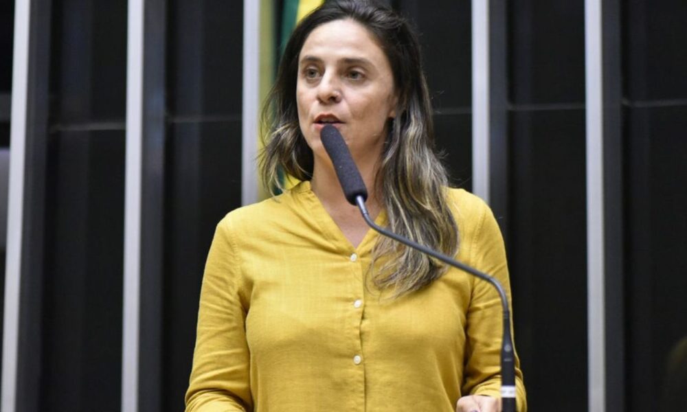 projeto-quer-suspender-salario-de-militares-da-ditadura