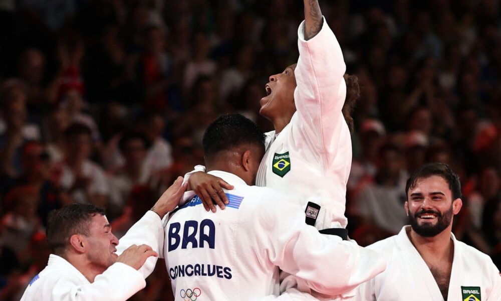 judo:-brasil-bate-eua-em-disputa-por-equipes,-1a-apos-bronze-em-paris