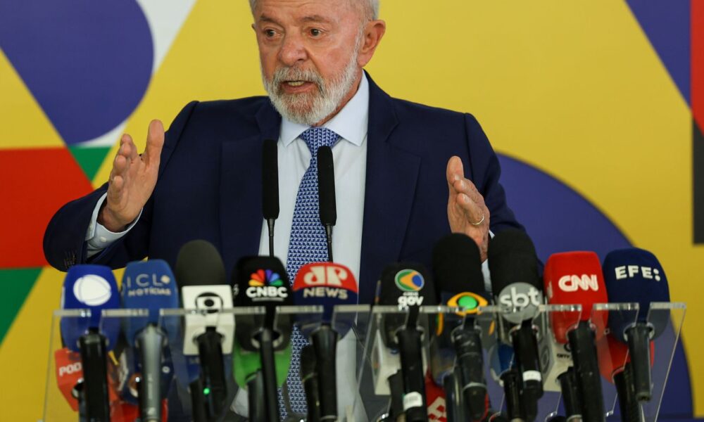 “maior-programa-de-credito-do-pais”,-diz-lula-sobre-consignado-clt