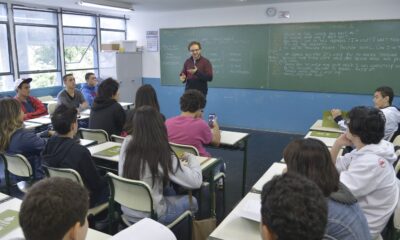 camara-aprova-proposta-que-proibe-escolas-de-recusar-matriculas