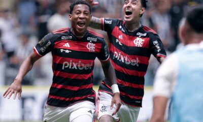 flamengo-goleia-marica-e-confirma-titulo-da-taca-guanabara-de-2025