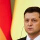 “devemos-alcancar-a-paz-pela-forca”,-diz-zelenskyy-no-3o-ano-em-guerra